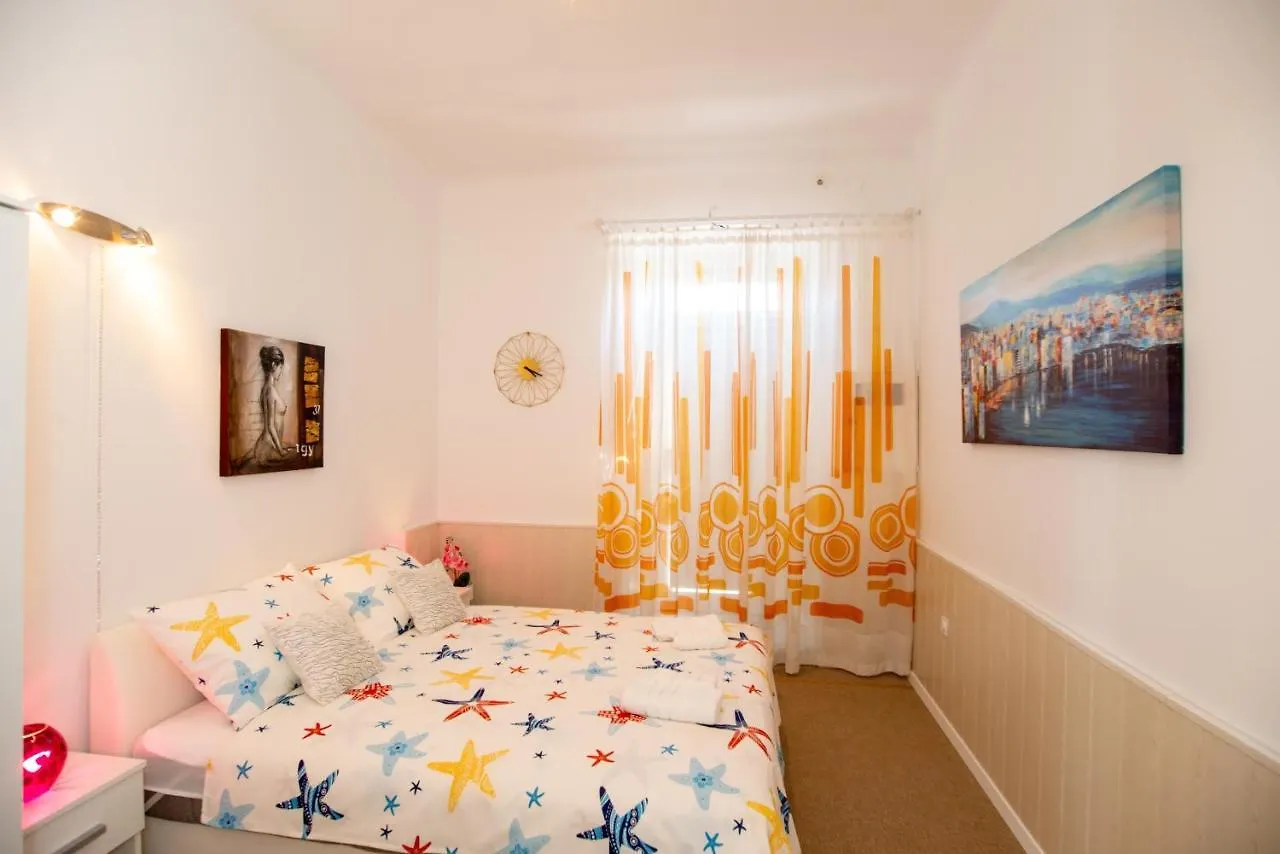 Apartment Firenze Rijeka 0*,  Croatia